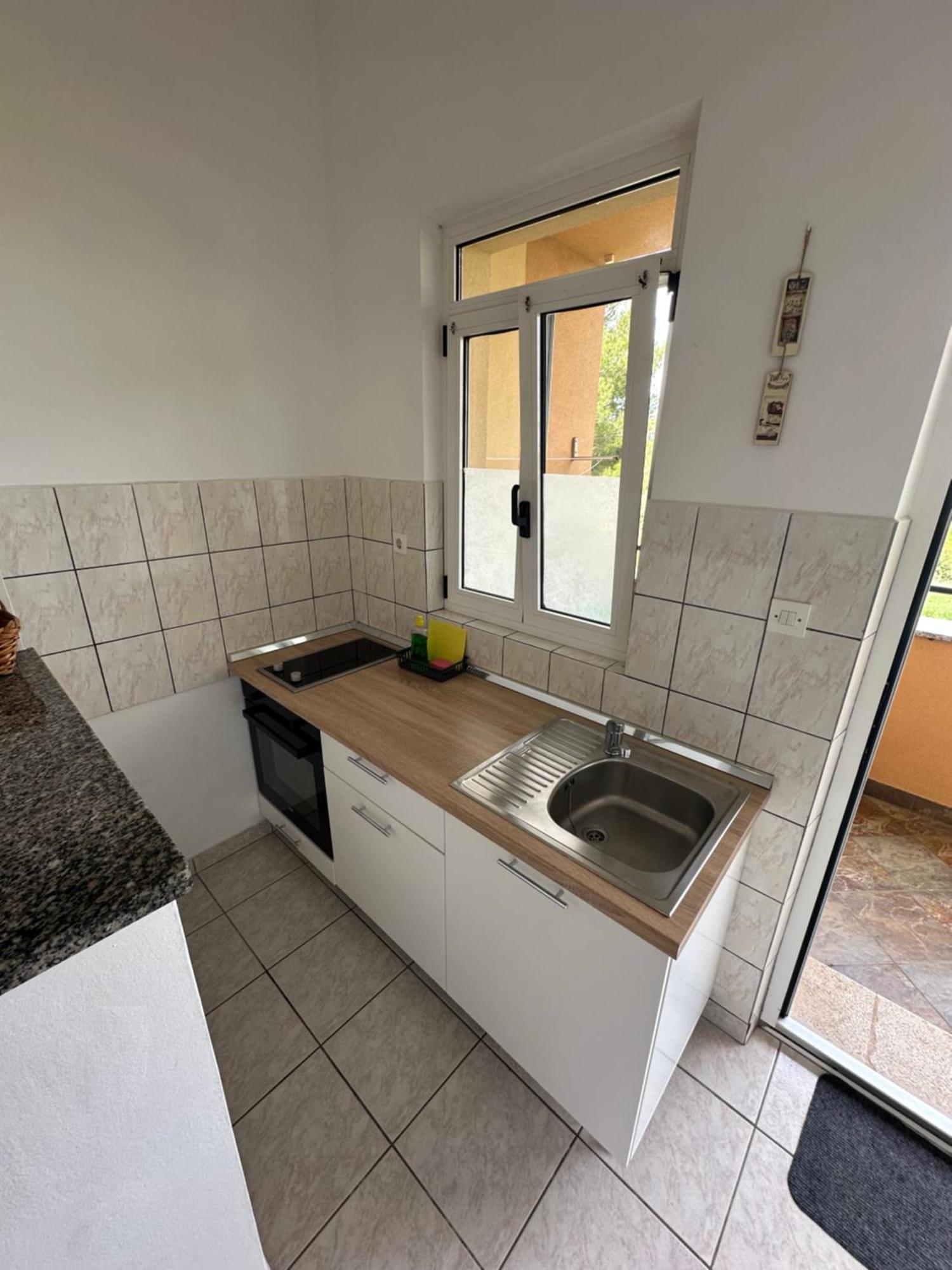 Apartment Piranesi With A Parking Space Pula Exterior foto