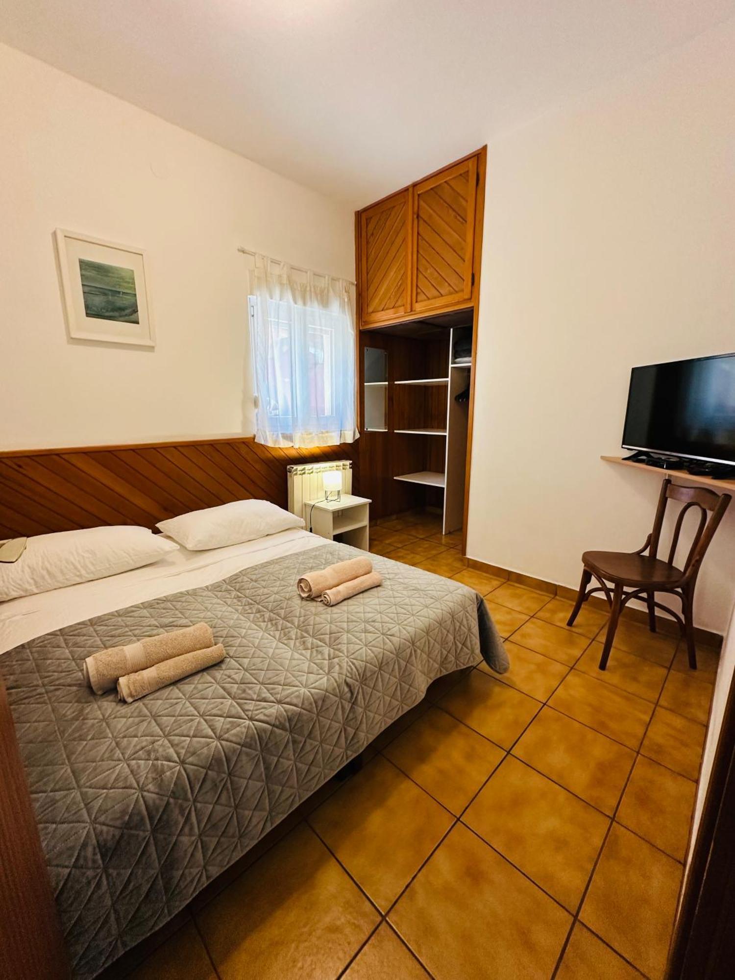 Apartment Piranesi With A Parking Space Pula Exterior foto